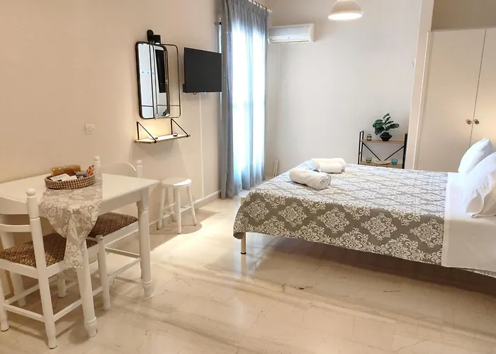 Marinos Seaside Апартаменты *