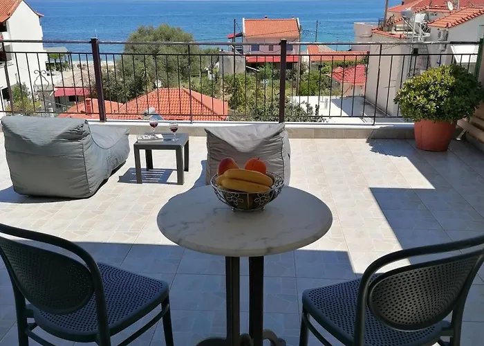 Marinos Seaside * Порос