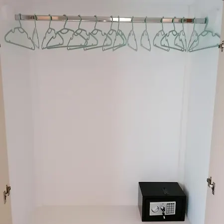Marinos - 1st Floor Apartment *
