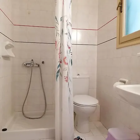 Marinos - 1st Floor Apartment
