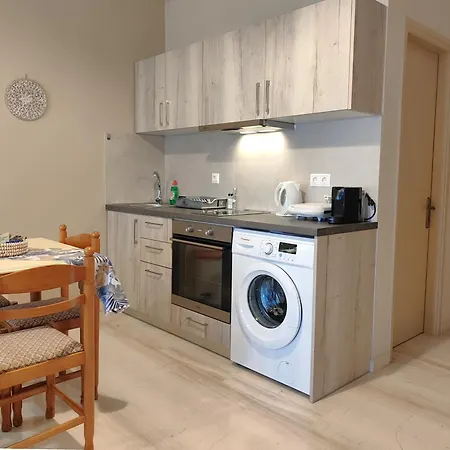 Marinos Seaside * פורוס