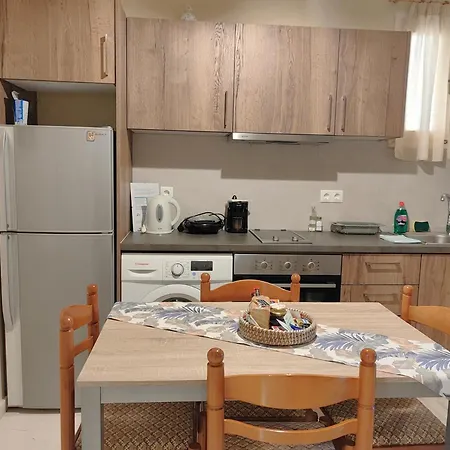 דירה Marinos Seaside