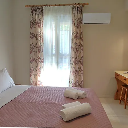 דירה Marinos Seaside *