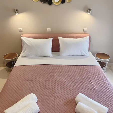 Marinos Seaside Apartman Pórosz