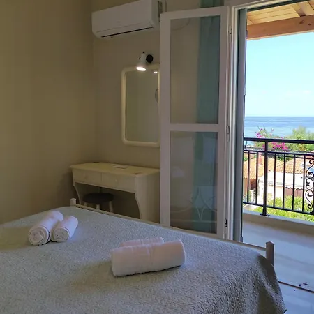 Marinos Seaside Appartamento *