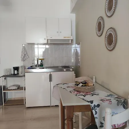 Marinos Seaside Appartamento *