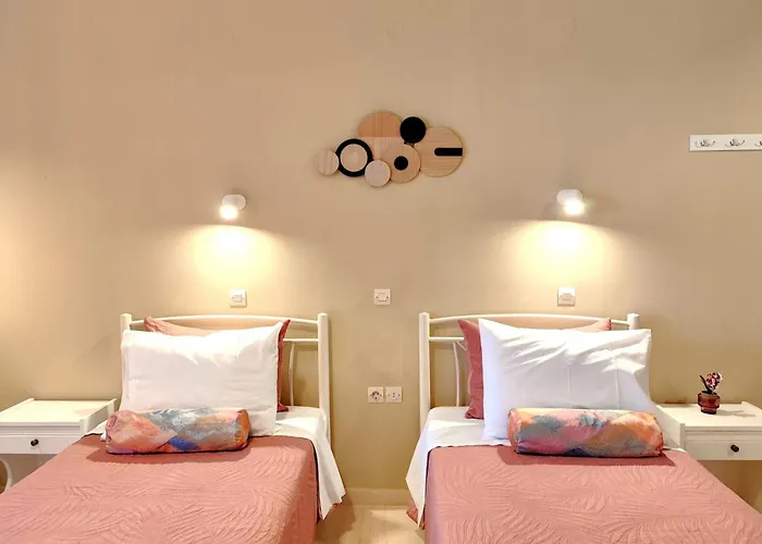 Marinos Seaside Studios&aparts Poros (Kefalonia)